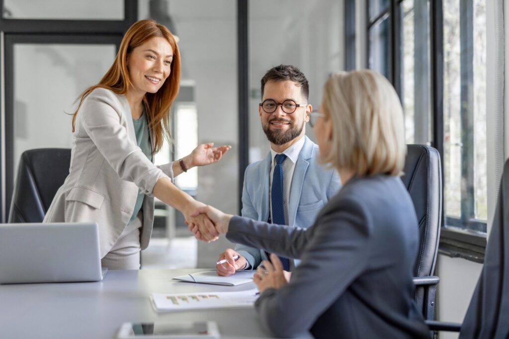IT business client handshake